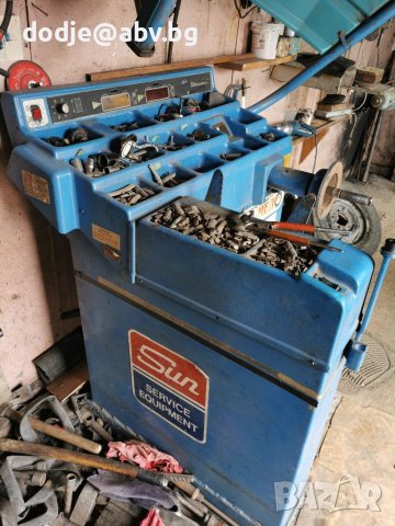 Машини за вулканизатор (баланс, монтаж и компресор), снимка 2 - Други машини и части - 41247395