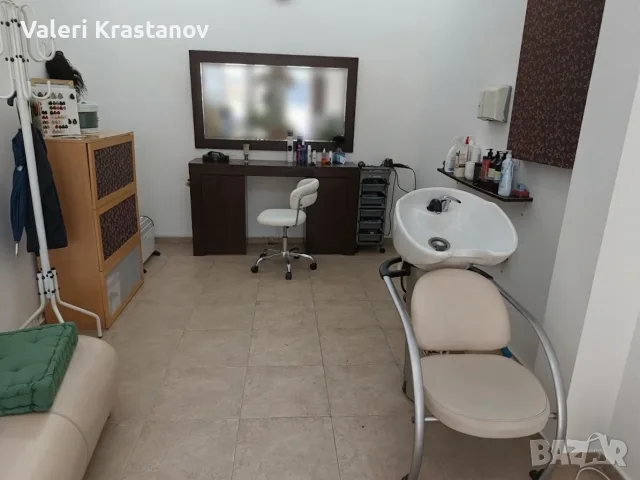 Мебели за фризьорски салон, снимка 2 - Фризьорски принадлежности - 54903394