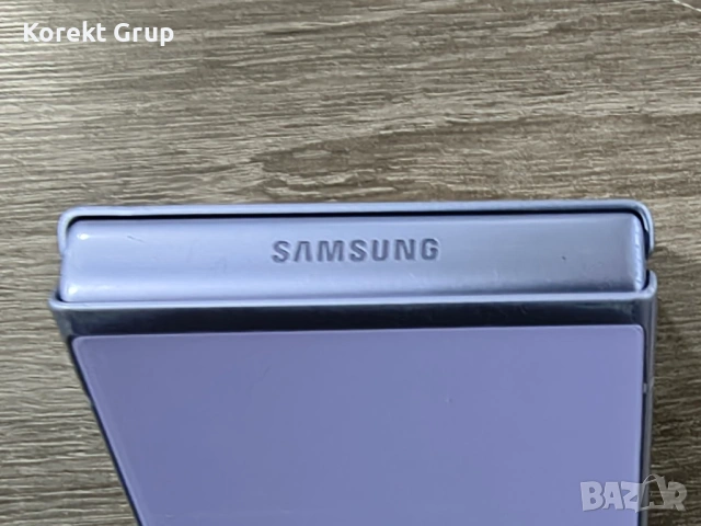 Samsung Galaxy Z flip 3 128gb/8gb, снимка 4 - Samsung - 53577271
