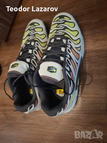 Оригинални nike tn носени само веднъж , снимка 2 - Маратонки - 56152189