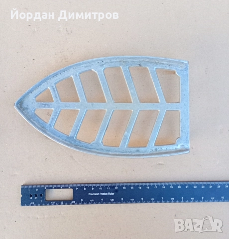 скари за ютии, снимка 2 - Антикварни и старинни предмети - 52940039