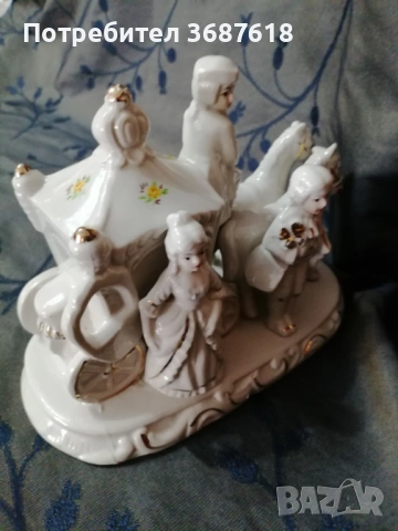 Порцеланова фигура, снимка 3 - Антикварни и старинни предмети - 53755609