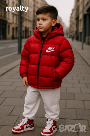 Nike Червено Детско Яке , снимка 2 - Детски якета и елеци - 52642091