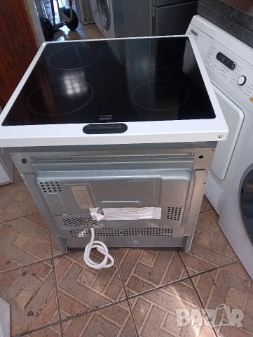 Като нова свободно стояща печка с керамичен плот Voss Electrolux с две години гаранция!, снимка 9 - Печки, фурни - 53080769