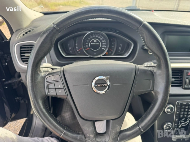 Volvo V40. 2.0 120k на части , снимка 9 - Автомобили и джипове - 53459458