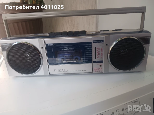  Радиокасетофон Unicef Japon