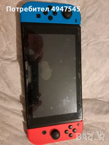 Използвана Nintendo Switch 1 конзола, със включени игри и калъф