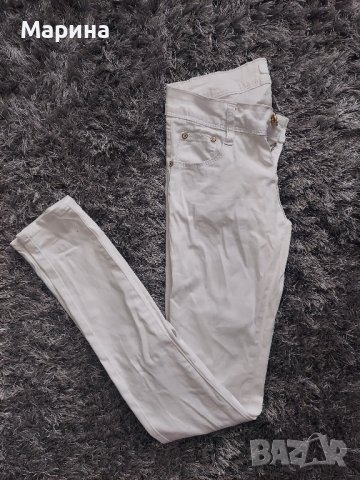 Бял панталон
