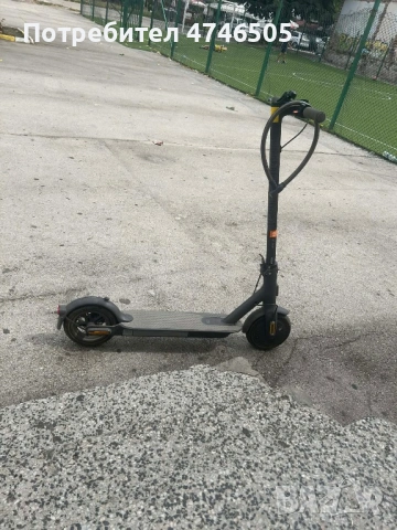 Електрическа тротинетка Xiaomi Mi Scooter Essential, снимка 2 - Друга електроника - 53858360