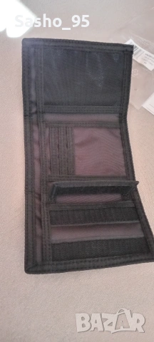 Портфейл VANS , снимка 9 - Портфейли, портмонета - 53622347