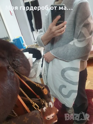 Шал широк Acne Studios , снимка 3 - Шалове - 56329667