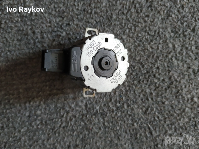 Моторче клапа парно за Saab 9-3 Hatchback (02.1998 - 08.2003) , 4365466, снимка 2 - Части - 51628981