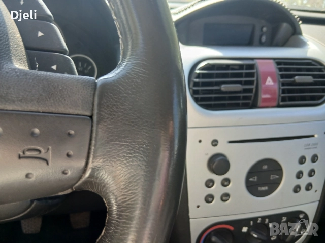 продавам Опел корса, снимка 4 - Автомобили и джипове - 51789460