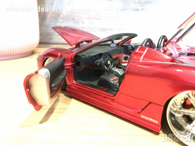 Метална количка Hot Wheels Ferrari 360 Spider 1/24 Dropstars Custom , снимка 9 - Колекции - 36154338