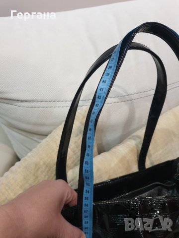 Армани дамска черна чанта , снимка 6 - Чанти - 34690298
