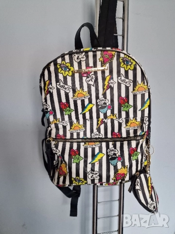 Страхотна дамска раница BETSY JOHNSON , голям размер, снимка 16 - Раници - 52349041
