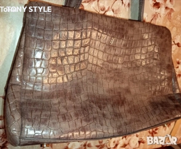 Нова Кожена Дамска Чанта 