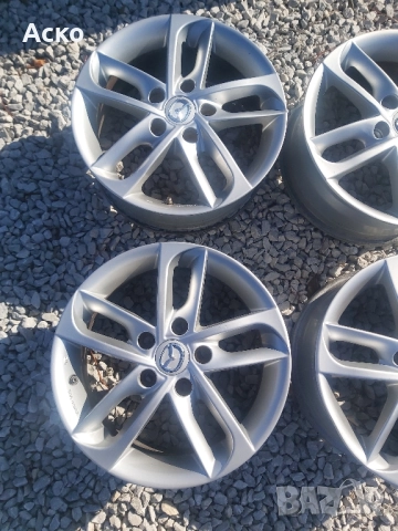 5x114.3..16.цола..6.5j ET52.5 оргинални Mazda, снимка 2 - Гуми и джанти - 52006147