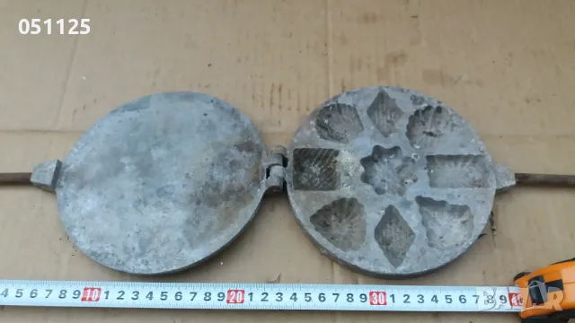 соц. алуминиева форма за сладки , снимка 5 - Антикварни и старинни предмети - 49027605