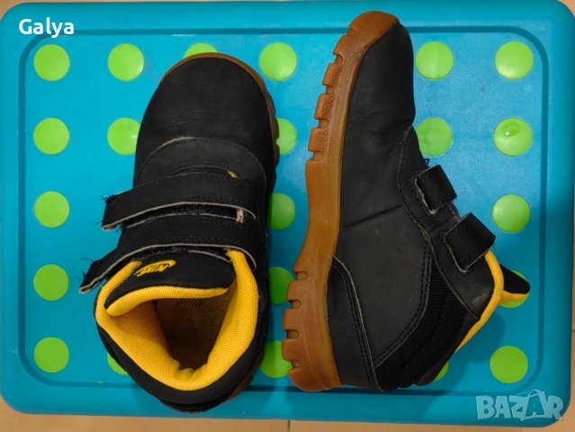 Чудесни обувки NIKE, кожени. Размер EUR 26,5, снимка 1 - Детски боти и ботуши - 42302986