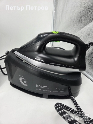 Чисто нова ютия парогенератор TAURUS 3000w, снимка 2 - Ютии - 52646868