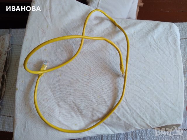 Кабел RG 45 1 метър, снимка 2 - Кабели и адаптери - 24560237