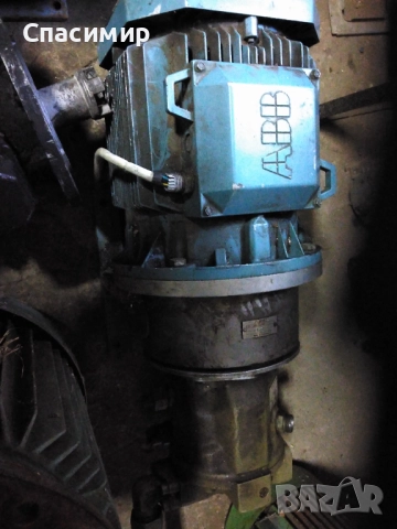 Ел двигател с хидравлична помпа , снимка 7 - Електродвигатели - 52814544