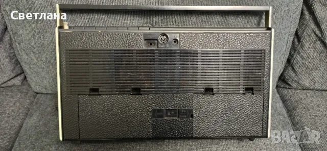 Grundig Concert Boy 1100, снимка 13 - Радиокасетофони, транзистори - 48617977