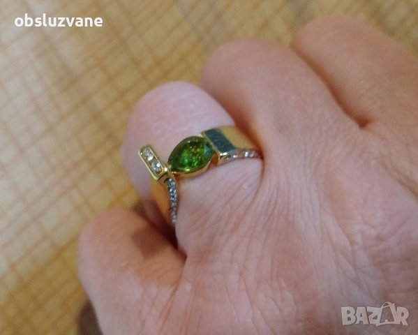 Пръстен в диаманти и зелен циркон, снимка 1