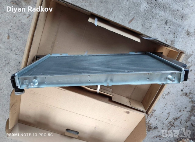 Радиатор за Ауди 80/Б4, снимка 3 - Части - 53085765