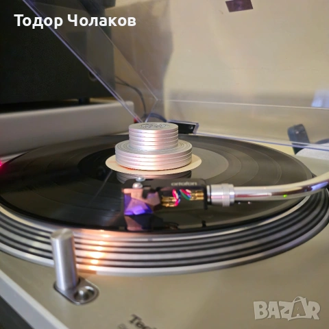 Клампа Record Aluminum Stabilizer with Bubble Level Silver Cтабилизатор, снимка 8 - Грамофони - 53393570