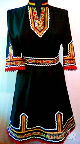 Рокли с фолклорни мотиви.Туники.Мъжки ризи. Изработка по индивидуални размери без оскъпяване, снимка 4 - Рокли - 21927807