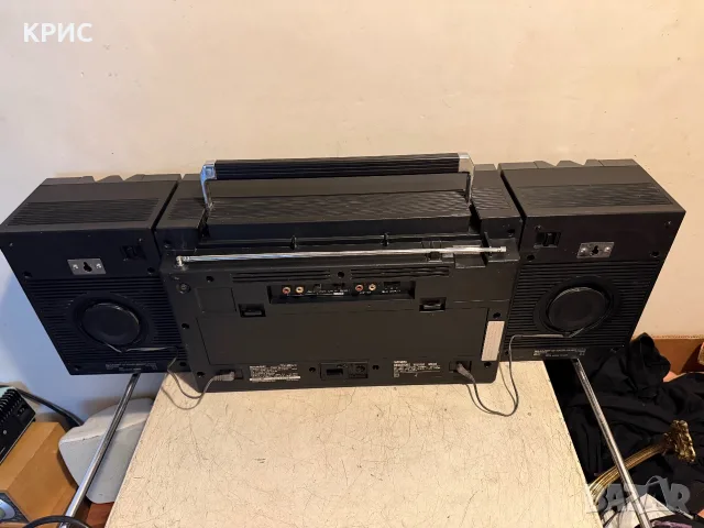SHARP GF-700ZD Boombox, снимка 13 - Радиокасетофони, транзистори - 55861386