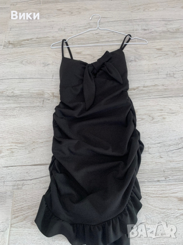 Черна рокля в размер XS, снимка 13 - Рокли - 44518637