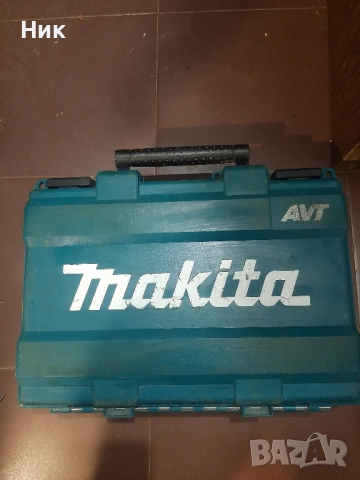 Перфоратор Макита HR2611F, снимка 7 - Бормашини - 51579298