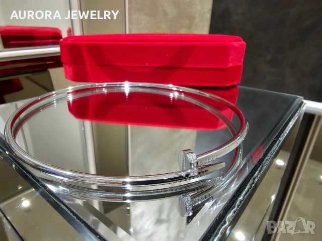 CARTIER Nail Juste un Clou Classic Silver Diamonds Колие Пирон