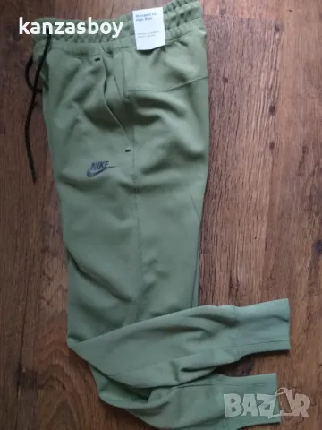 Nike Tech Fleece Pants W - страхотно дамско долнище НОВО 2ХС, снимка 8 - Спортни екипи - 48144943