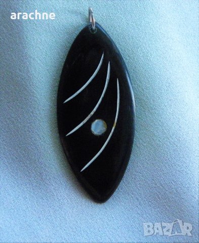 Уникално!-новозеландски медальон от балена на кит, снимка 3 - Колиета, медальони, синджири - 42125020