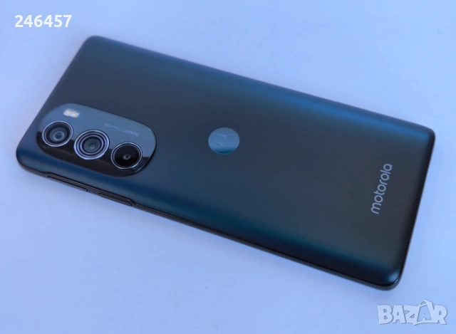 Телефон Motorola Edge 30 Pro 256GB - две SIM карти - отличен, снимка 4 - Motorola - 53845672