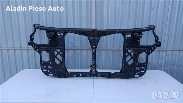 Теглич Преден панел Kia Ceed година 2009 2010 2011 2012 код 64101-1H000 , снимка 2 - Аксесоари и консумативи - 44629284