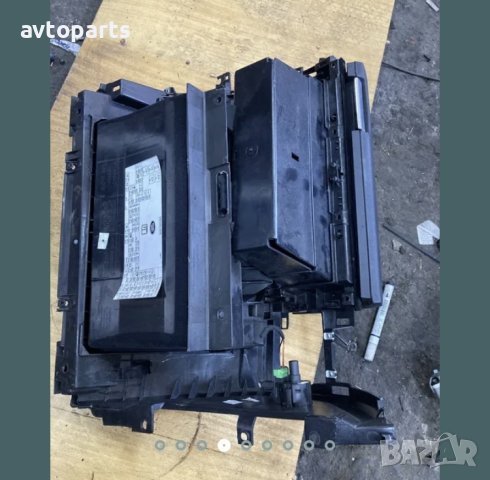 Range rover sport 2012година  Жабки десен волан, снимка 4 - Части - 40720210