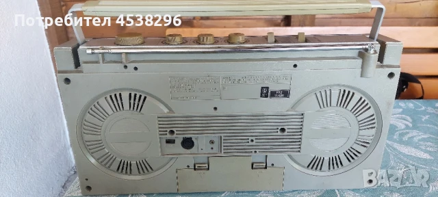 Касетофон Sharp GF-4500, снимка 2 - Радиокасетофони, транзистори - 51079425