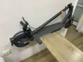 Електрическа тротинетка Xiaomi Pro 2 , снимка 2