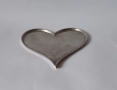 Метален поднос във форма на сърце, снимка 2