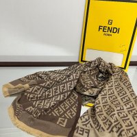 Fendi нов шал коприна и памук с кутия, снимка 3 - Шалове - 42394646