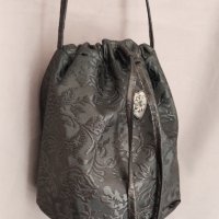 Дамска кожена чанта, снимка 1 - Чанти - 42429992