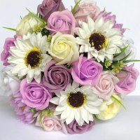 Букет от сапунени рози, снимка 2 - Подаръци за жени - 40516500