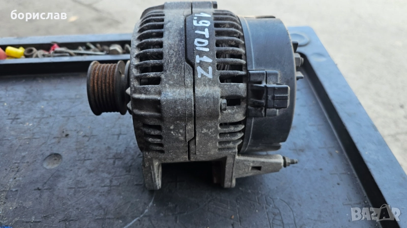 Генератор за Фолксваген голф 3 , снимка 1