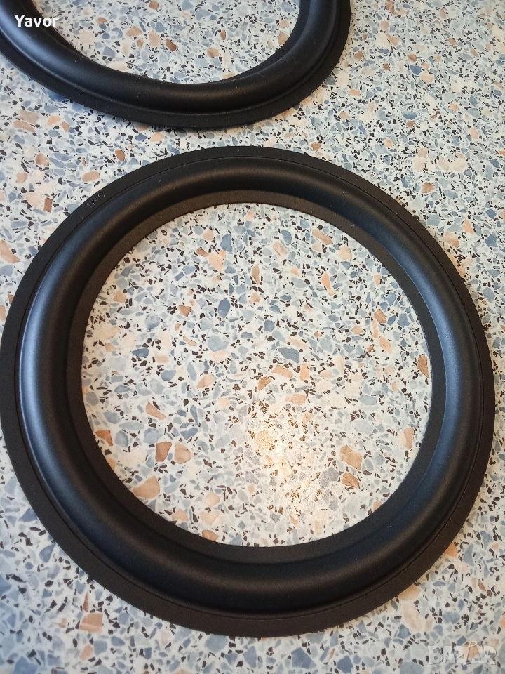 Нови гумени гънки за 8 инча говорители, цената е за 2 броя , снимка 1