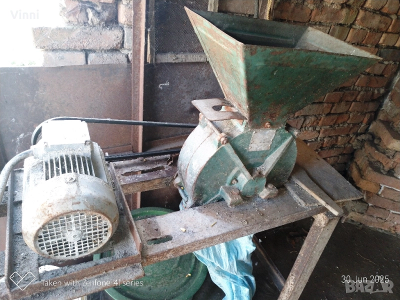 Фуражомелка трифазна 1,5kW, снимка 1